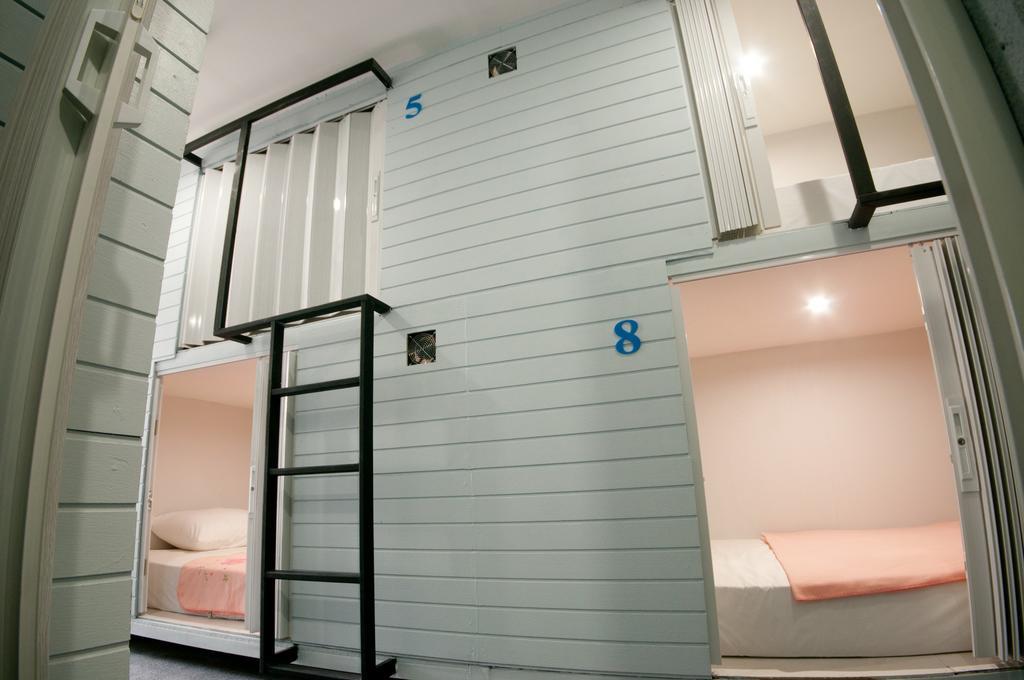 Hotel Capsule Suratthani Сураттхани Экстерьер фото